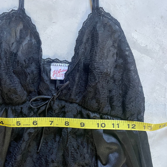 Vintage 80s Sheer Black Lace Romantic Dark Coquette Gothic Slip Dress Nightgown - Picture 8 of 11